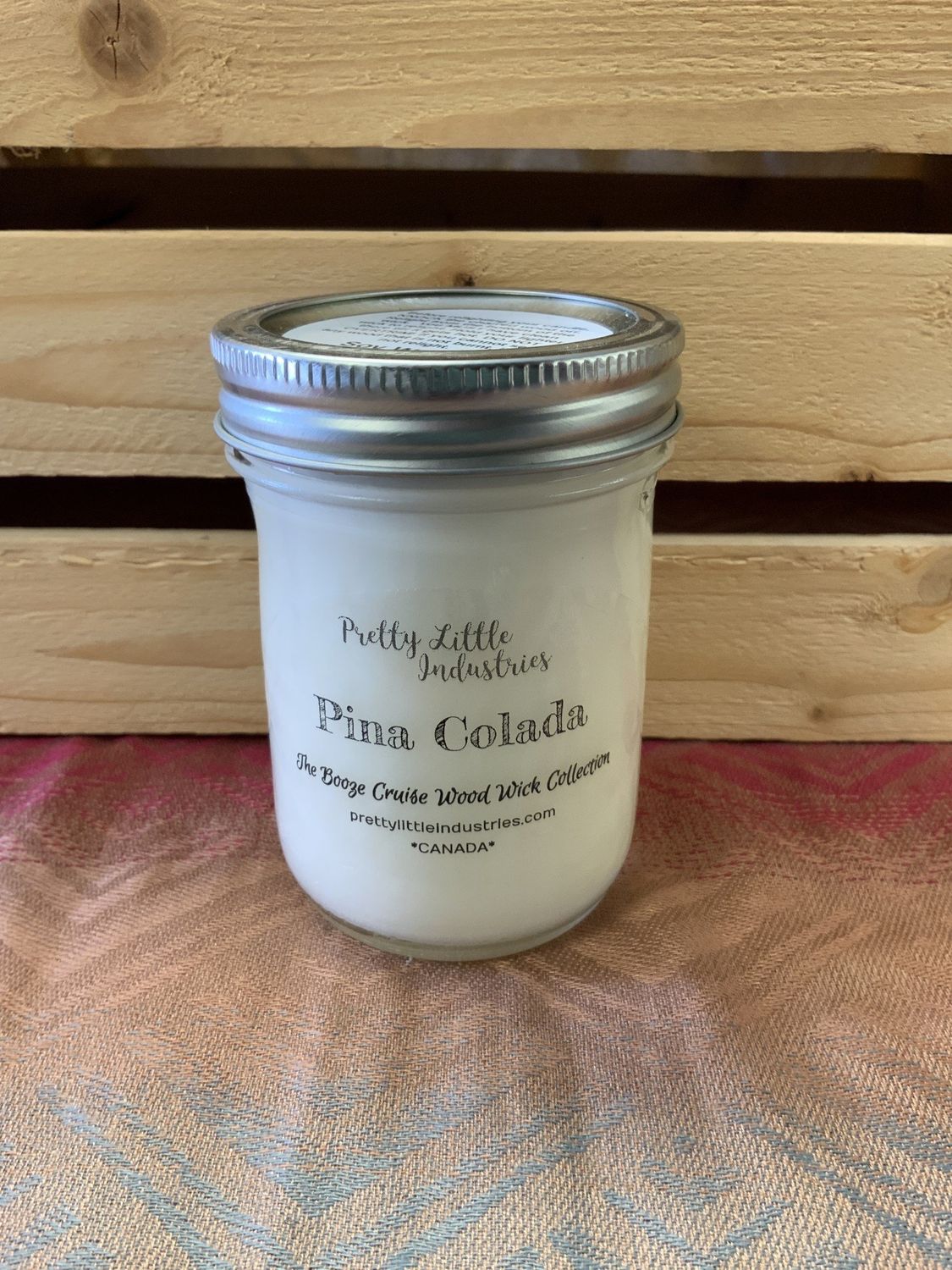 PRETTY PINA COLADA WOOD WICK CANDLE