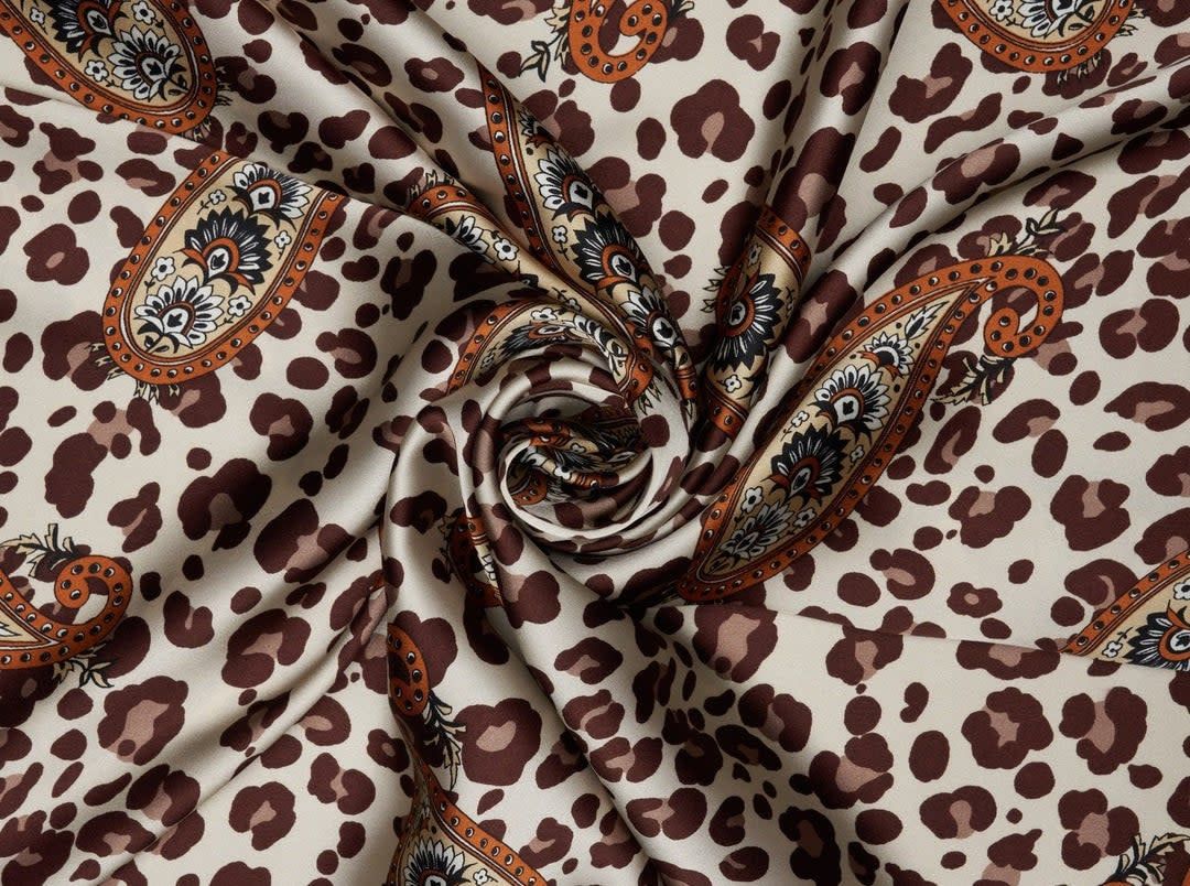 CHEETAH PAISLEY PRINT 42X42