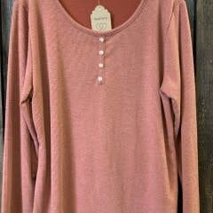 LADIES FRONT BUTTON SMALL. IB L/S TOP RUST 2X