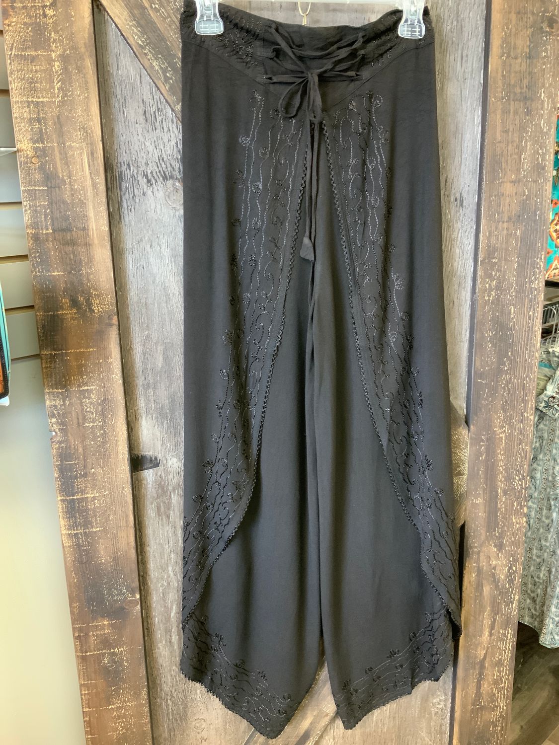 LADIES ONE SIZE WRAP PANTS, Color: Black