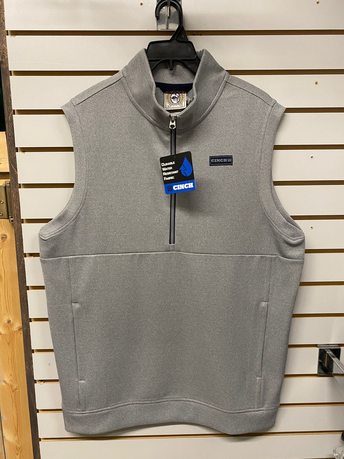 MEN&#39;S MWV1548001 GREY VEST CINCH, Size: L