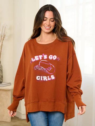 WOMEN’S LONG SLEEVE HIGH-LOW GRAPHIC TOP, Color: Rust, Size: Sm