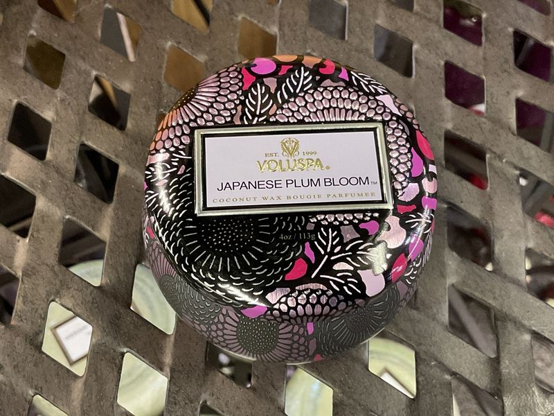 Voluspa Japanese Plum Bloom Mini Tin Candle