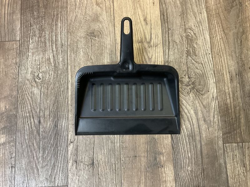 Rubbermaid Dust Pan