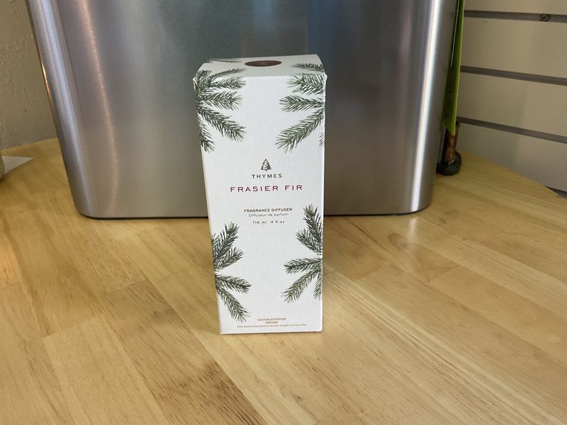 Thymes Frasier fir Fragance diffuser 4 oz