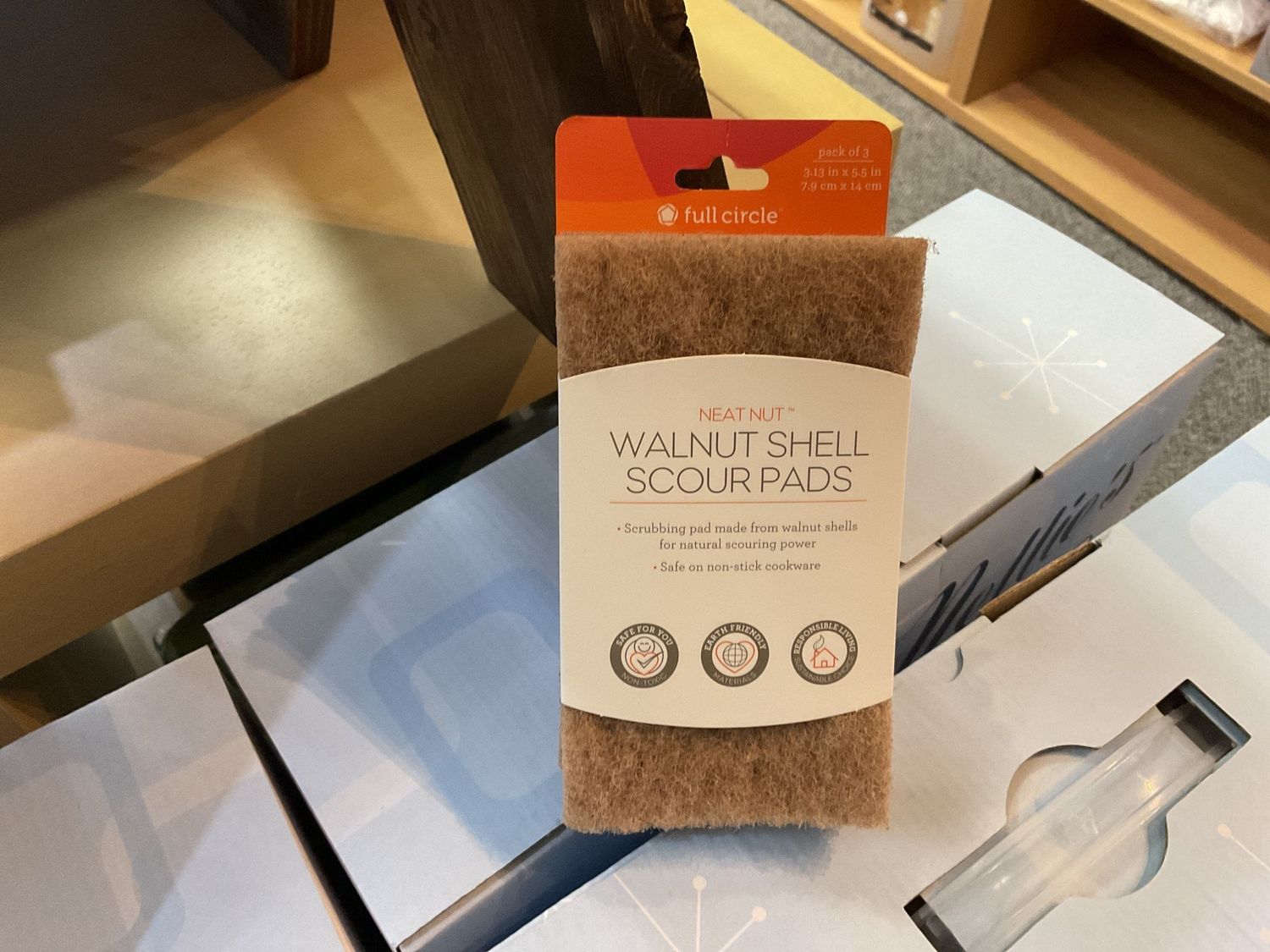Neat Nut Walnut Shell Scour Pads