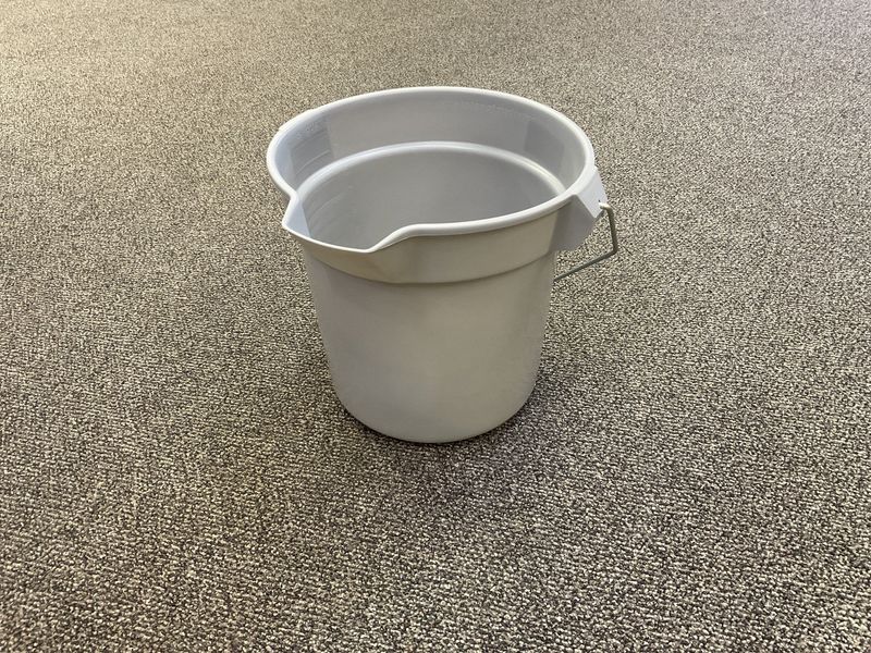 Brute Bucket 10 qt