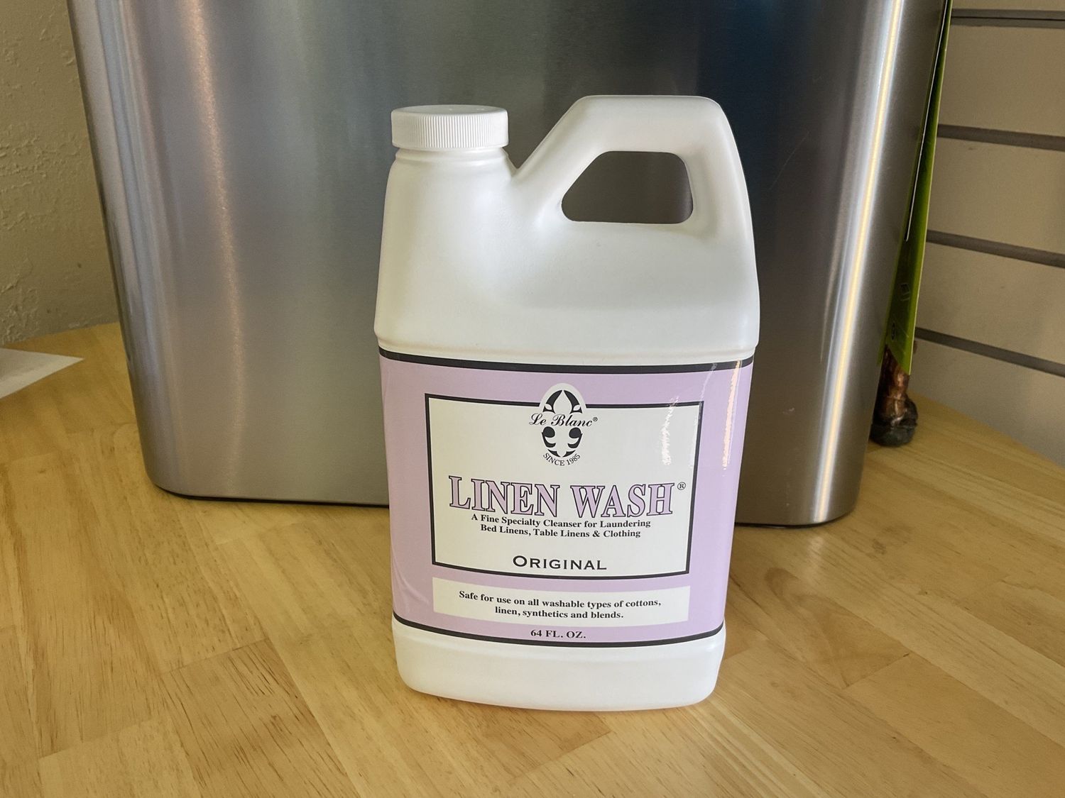 Le Blanc Linen Wash Original 64 oz