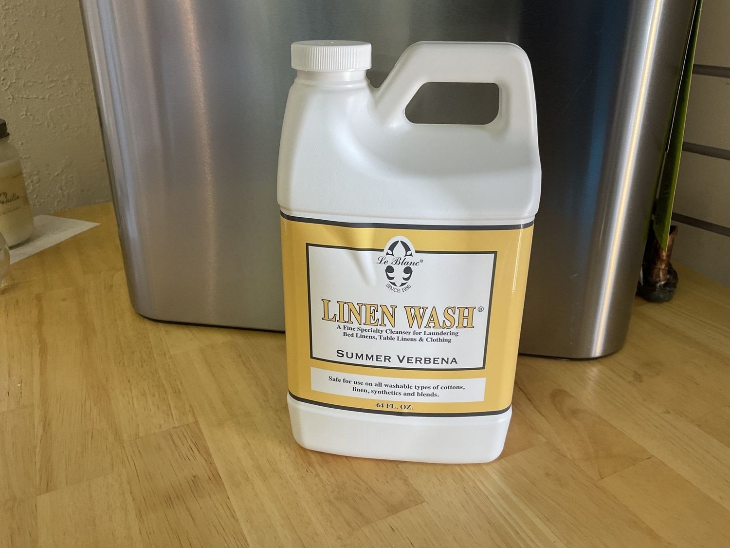 Le Blanc Linen Wash Summer Verbena 64 oz