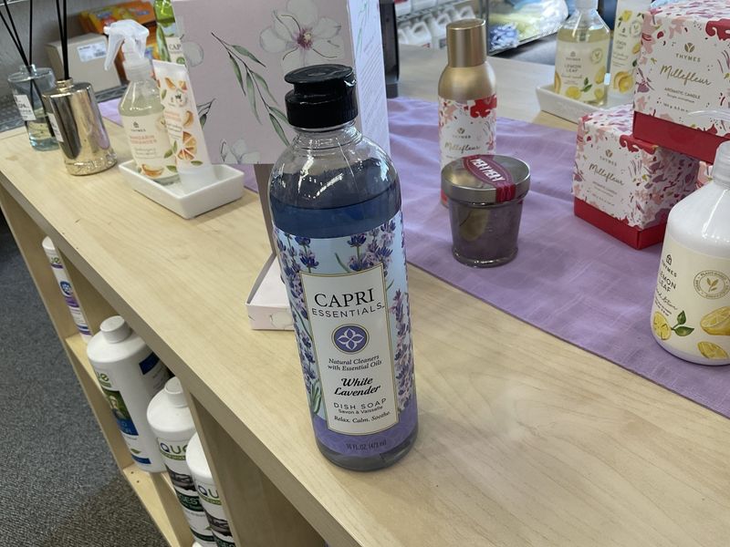 Capri Essentials White Lavender Dish Soap 16 oz