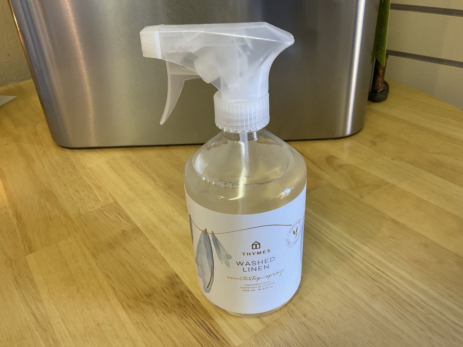Thymes Washed linen countertop spray 16.5 oz