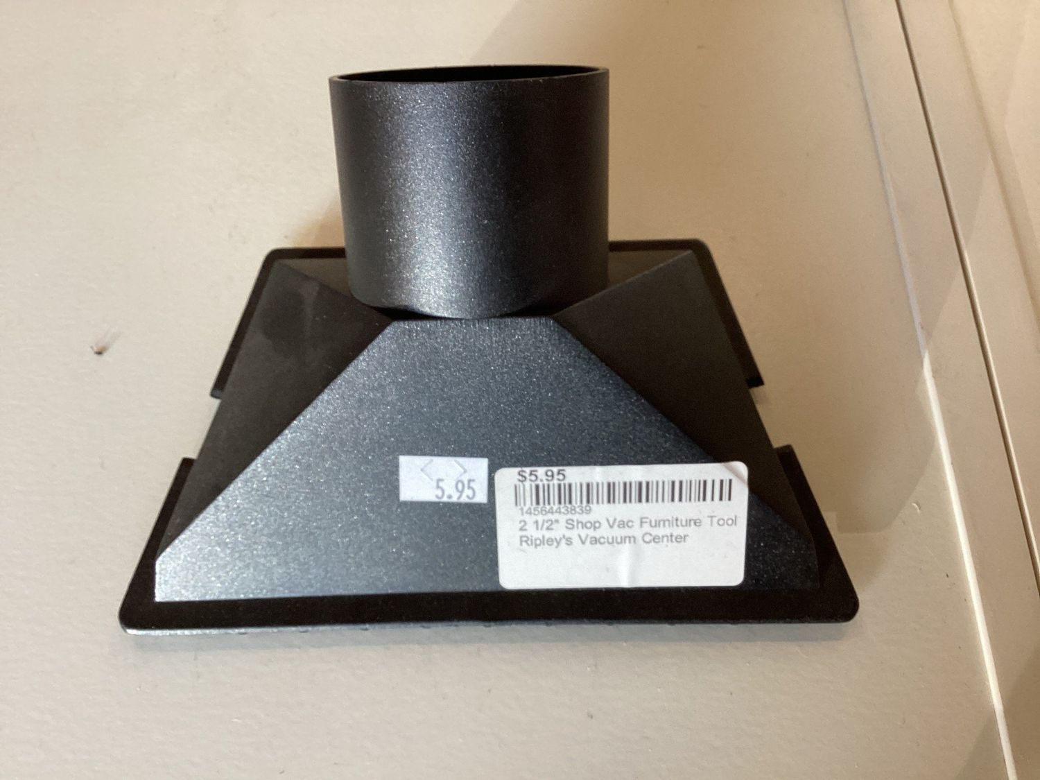 2 1/2” Shop Vac Furniture Tool