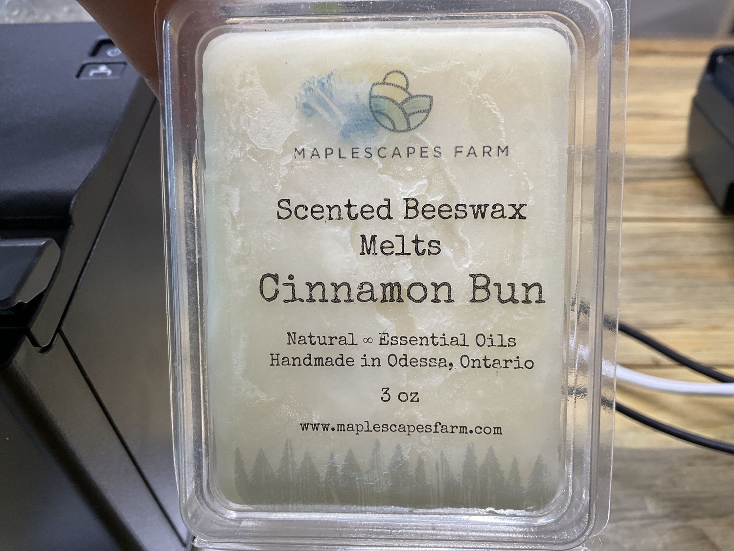 Beeswax cinnamon bun Melt