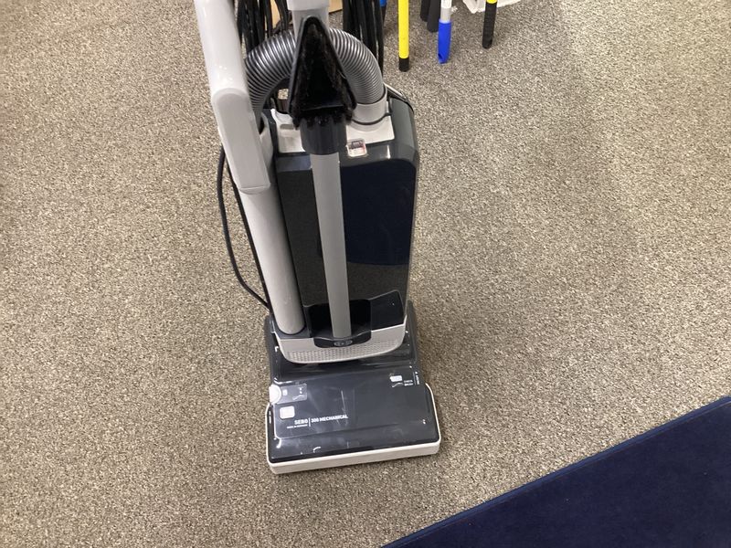 Sebo 300 Mechanical