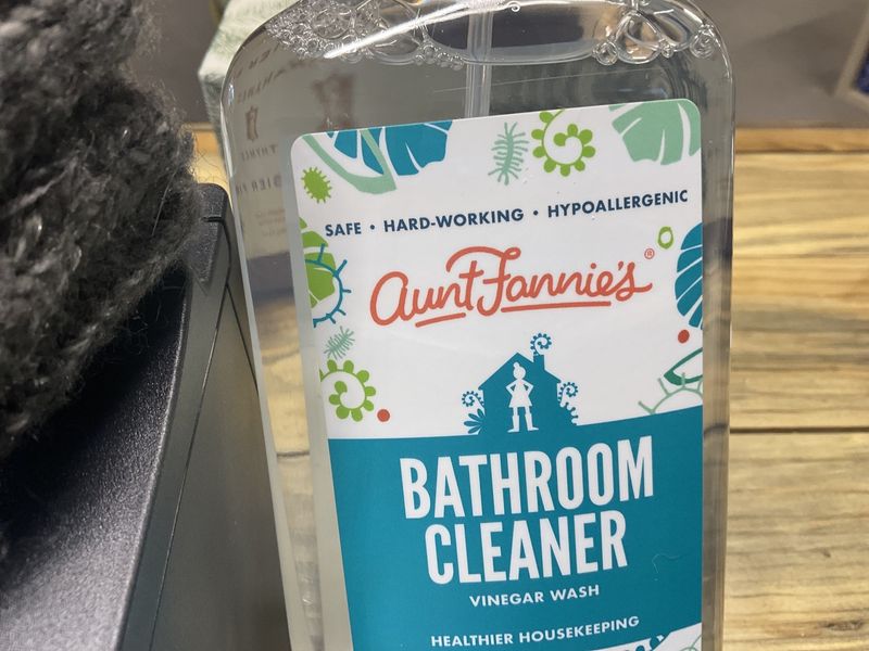 Aunt Fannie’s Bathroom cleaner