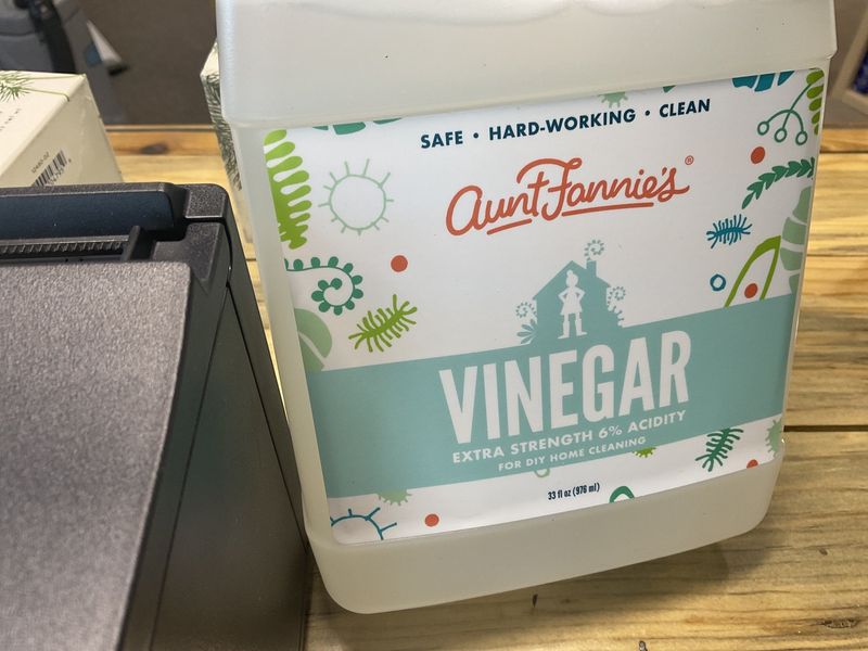 Aunt Fannie’s Extra Strength Cleaning Vinegar 6%