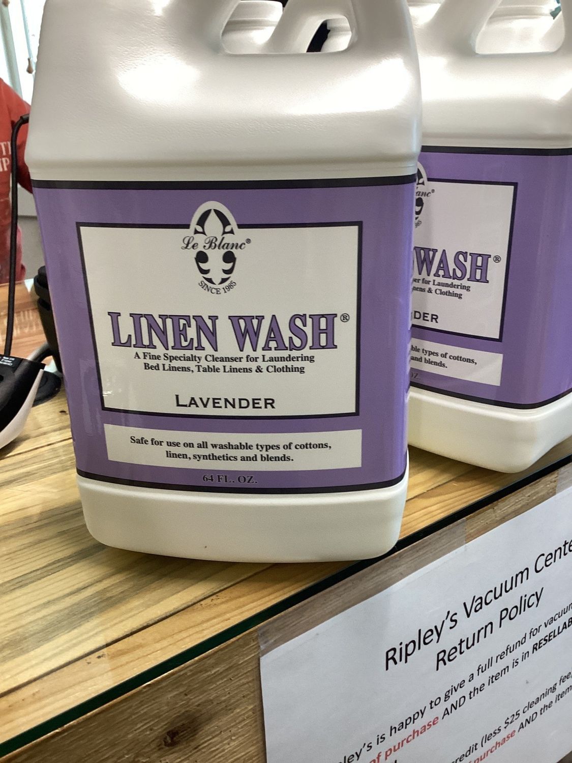 Le Blanc Linen Wash Lavender 64oz.