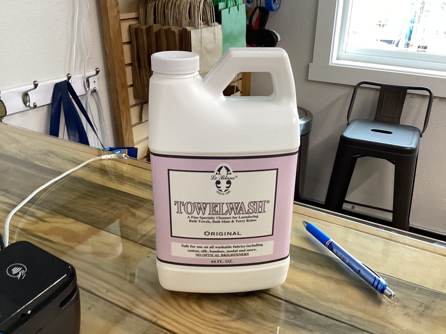 Le Blanc Towel Wash Original 64 fl oz