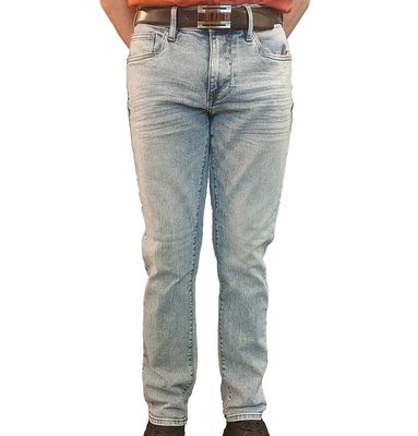 144463 light wash straight cut denim jean