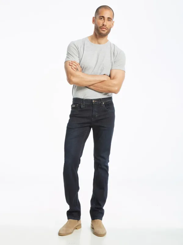 3641-7186-05 mens regular fit, straight leg (slightly tapered) denim jeans