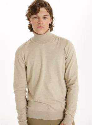 7363493 Men&#39;s cashmere like fine guage turtle neck light weight sweater