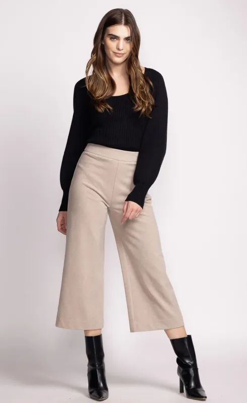 PA-41198F24BE Ladies goucho pant w/back pockets and side zip entry