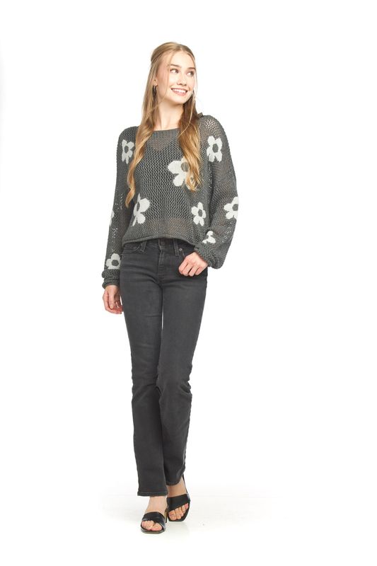 ST-18201 Ladies daisy knit sweater