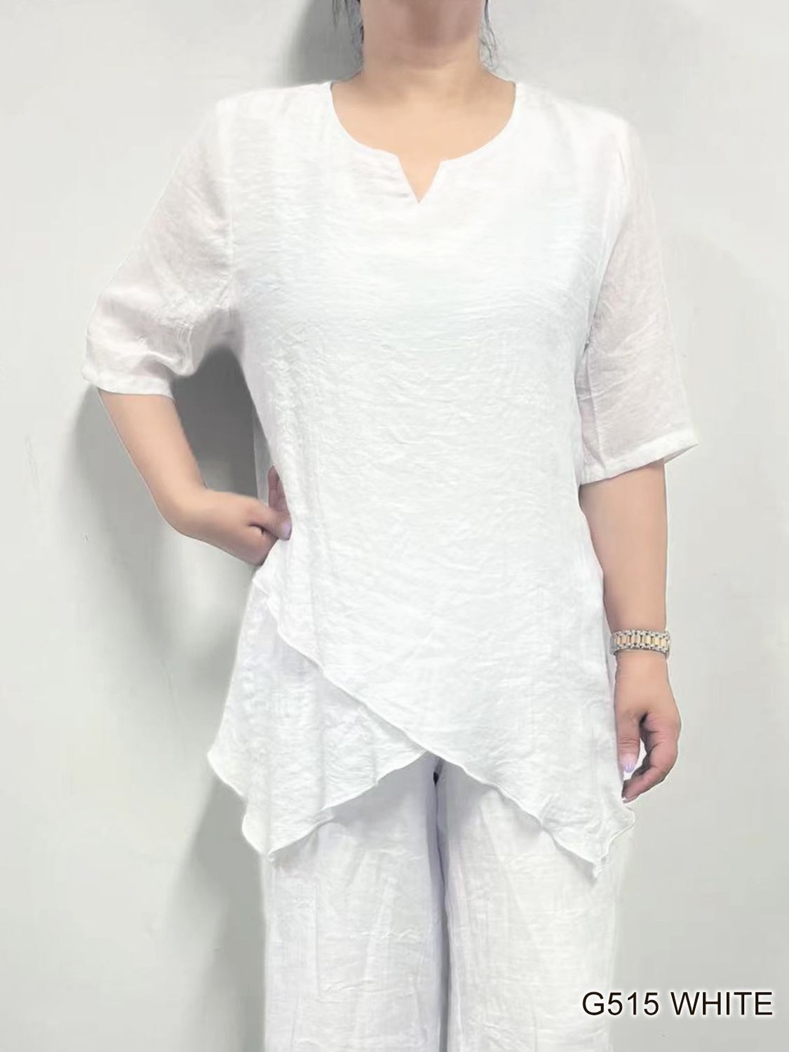 G515 Short sleeve light weight asymmetrical top