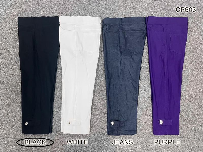 CP603 BLACK Pull on stretch capri w/pockets and side leg button detail