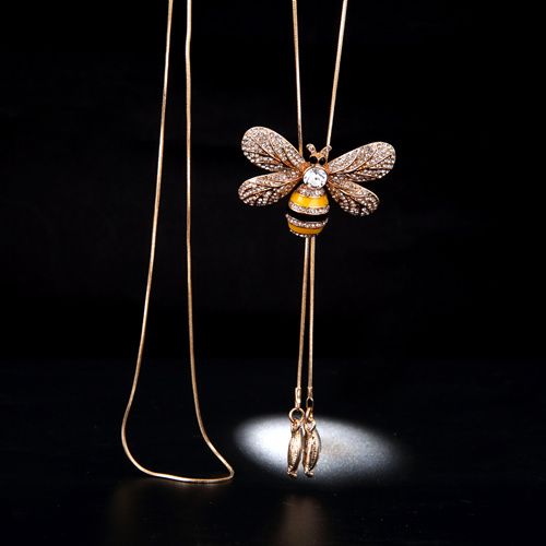 NL050-A9922-G bumble bee necklace
