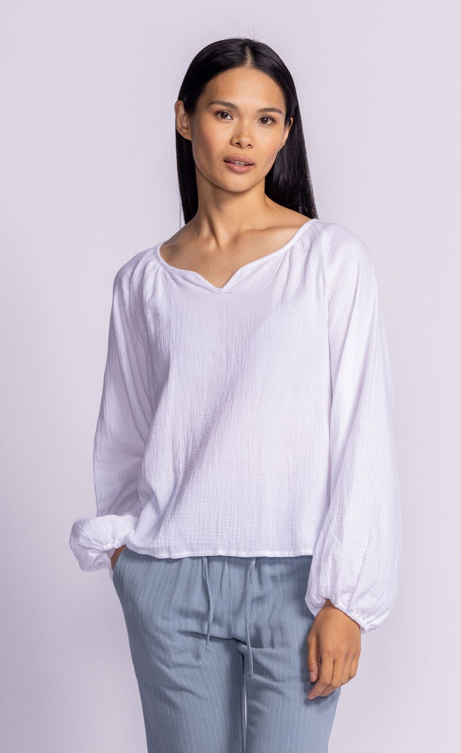 TO-240505W Ladies long sleeve v-neck Alexa top