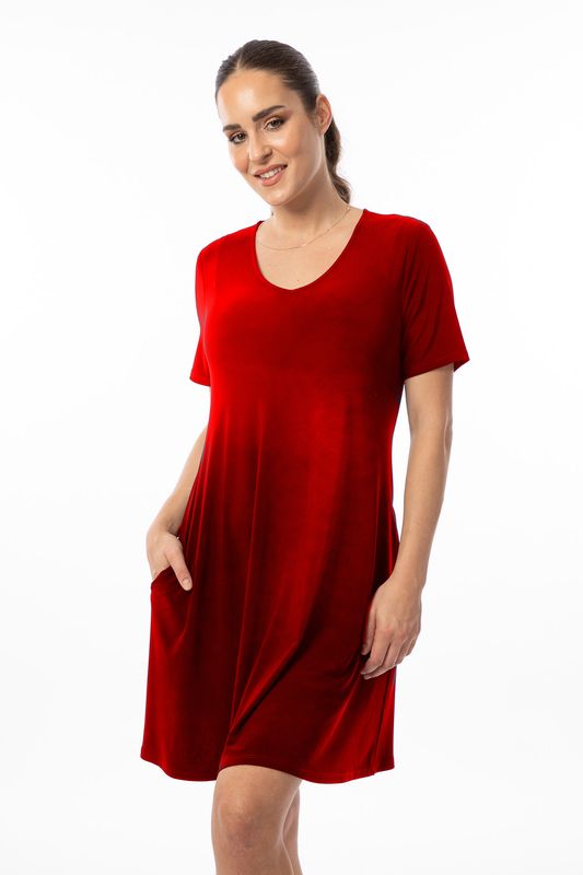 8392 Short sleeve basic v-neck dress w/pockets