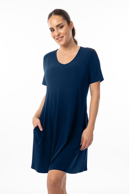 8392 Short sleeve basic v-neck dress w/pockets