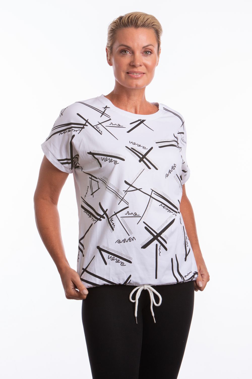 94084# Short sleeve top w/ rhinestones and draw string bottom