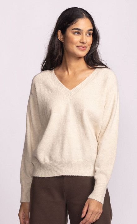 SW-249075OW Long sleeve V neck soft light weight sweater
