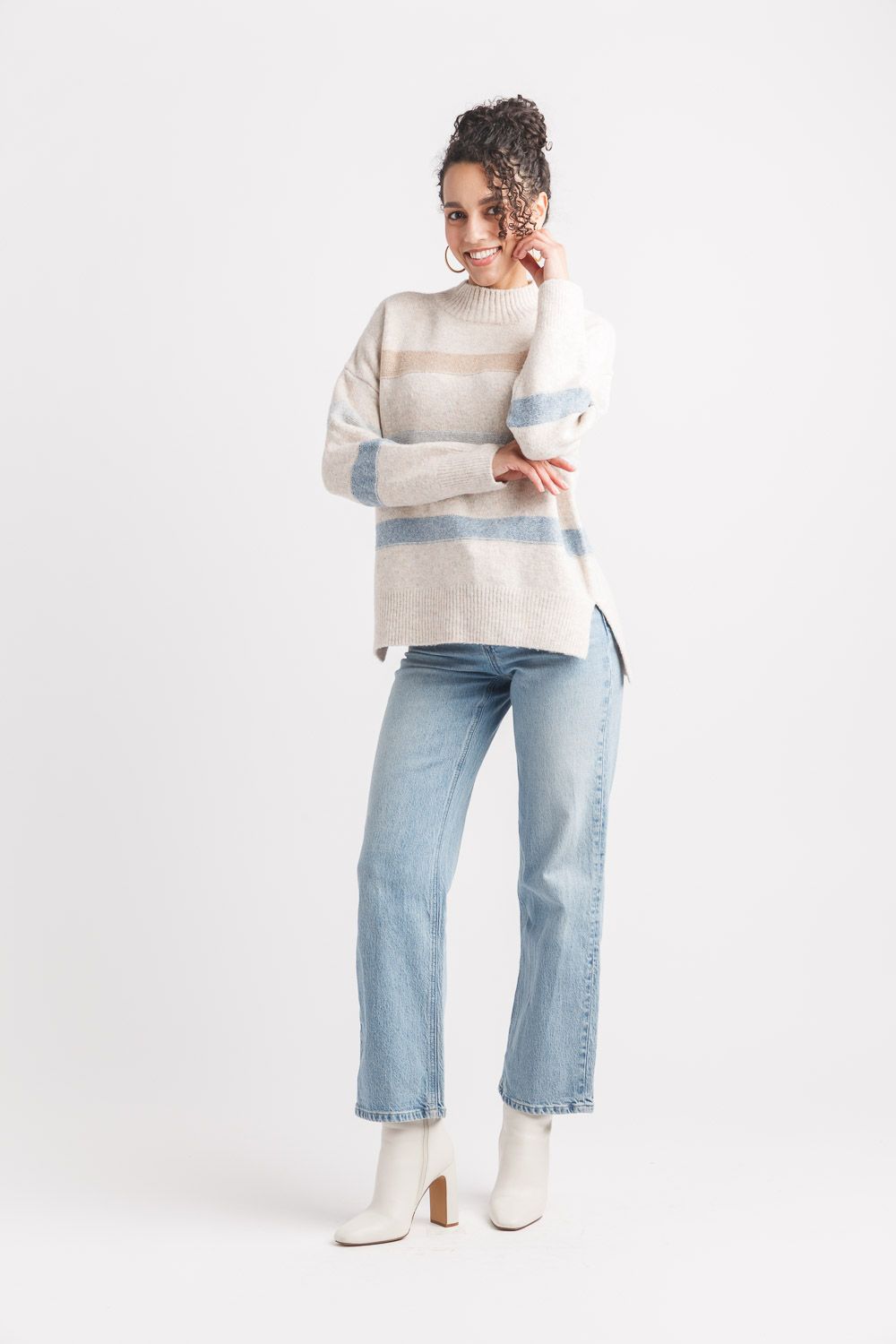 ST-19245 Women&#39;s stripe knit mock neck sweater