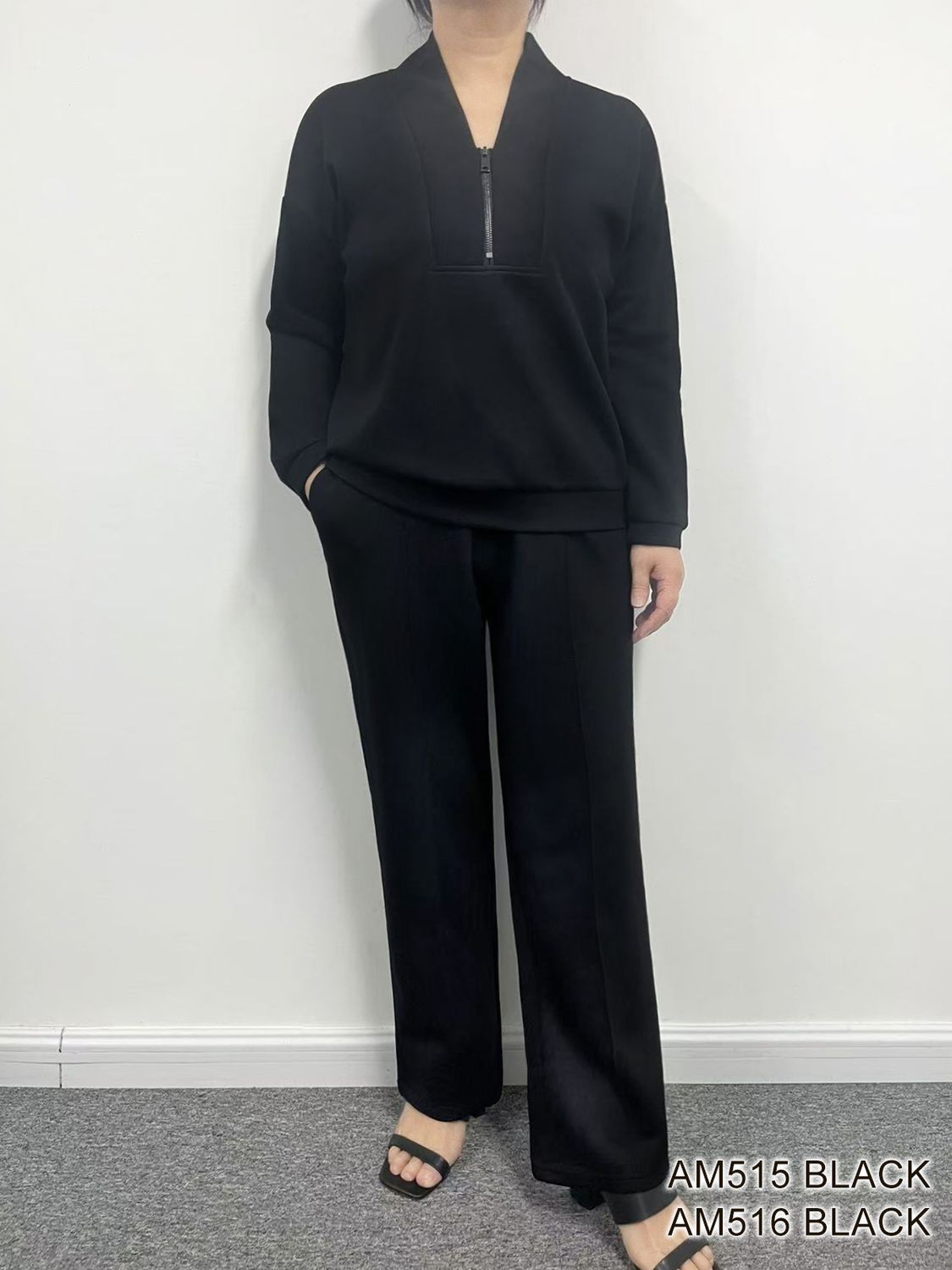 AM515 Pull over 1/4 zip soft light sweater