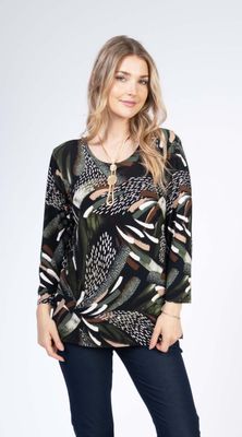 4251 round neck printed 3/4 sleeve top