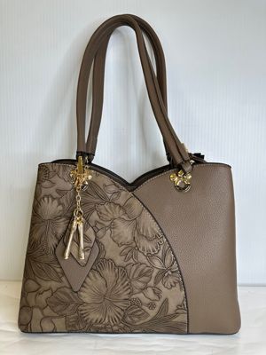 JE0623 Top zip tote w/3 compartments and extra crossbody strap