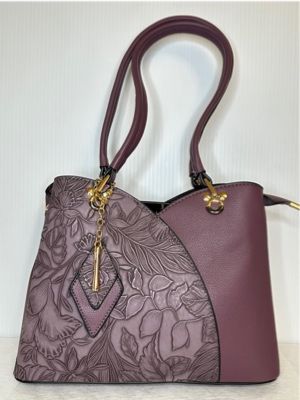 JE0623 Top zip tote w/3 compartments and extra crossbody strap