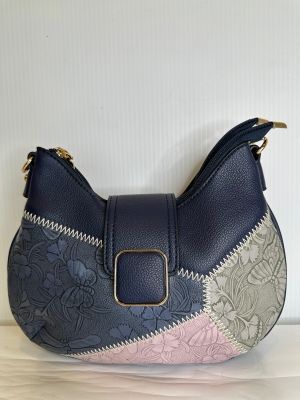 T1588B Small hobo purse w/2 zip compartments and back zip