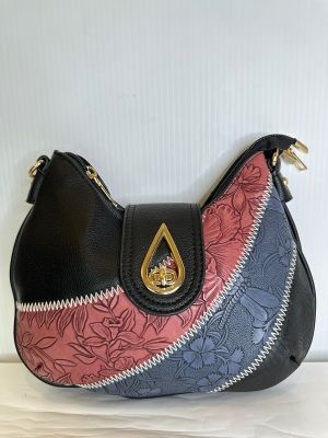 T1589B Small hobo purse w/2 zip compartments and back zip