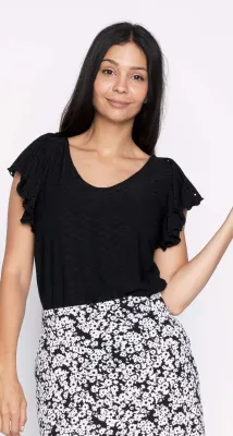 8568-3047 ladies short sleeve eyelet top