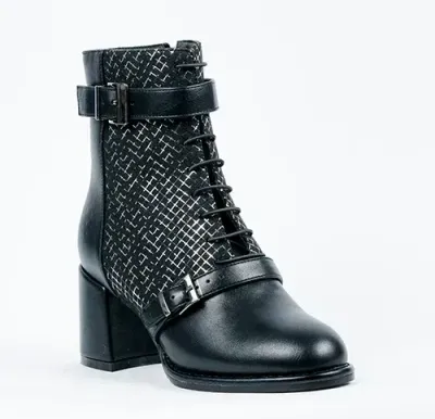 GXH-13 Ladies short boot w/heel, inside zip, lace look and buckle detail