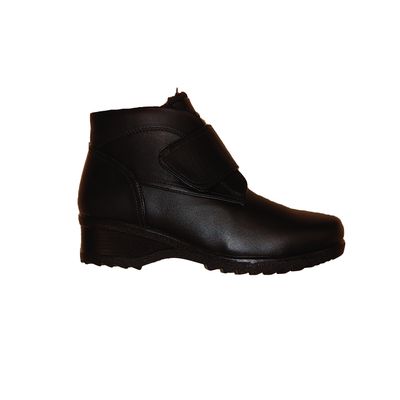 117443G Ladies short velcro boots w/retractable cleat bottom