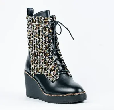 GXH-19 Ladies lace up wedge water-resistant boot w/inside zipper