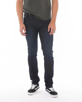 3641-7186-05 slightly tapered straight leg, low waist jean