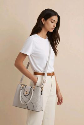 TO-1121A Top zip purse w/3 compartments and extra crossbody strap