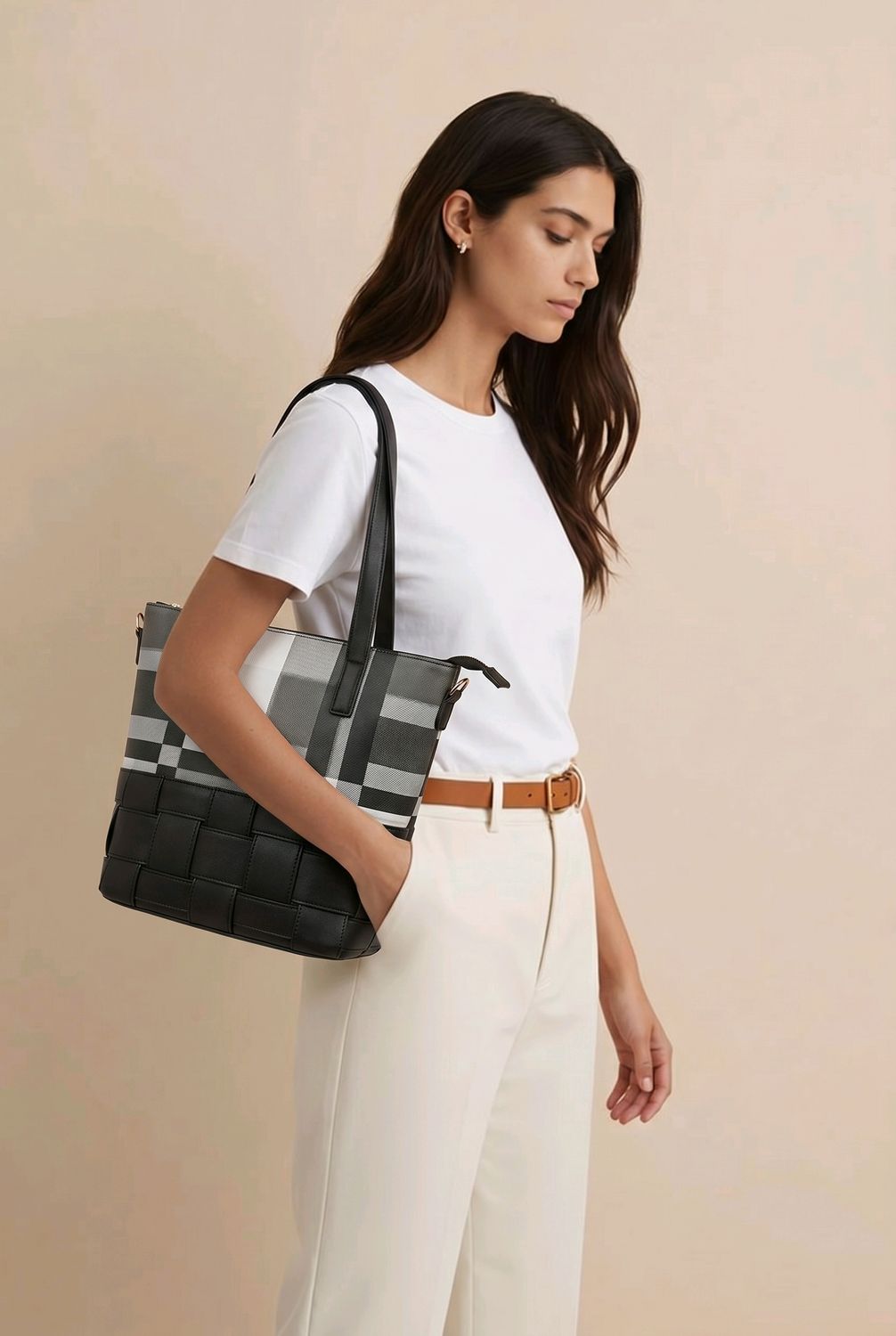 TO-1345A Top zip plaid tote purse w/weave bottom and extra strap