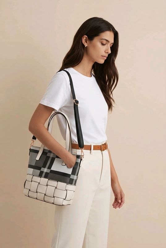 TO-1345A Top zip plaid tote purse w/weave bottom and extra strap